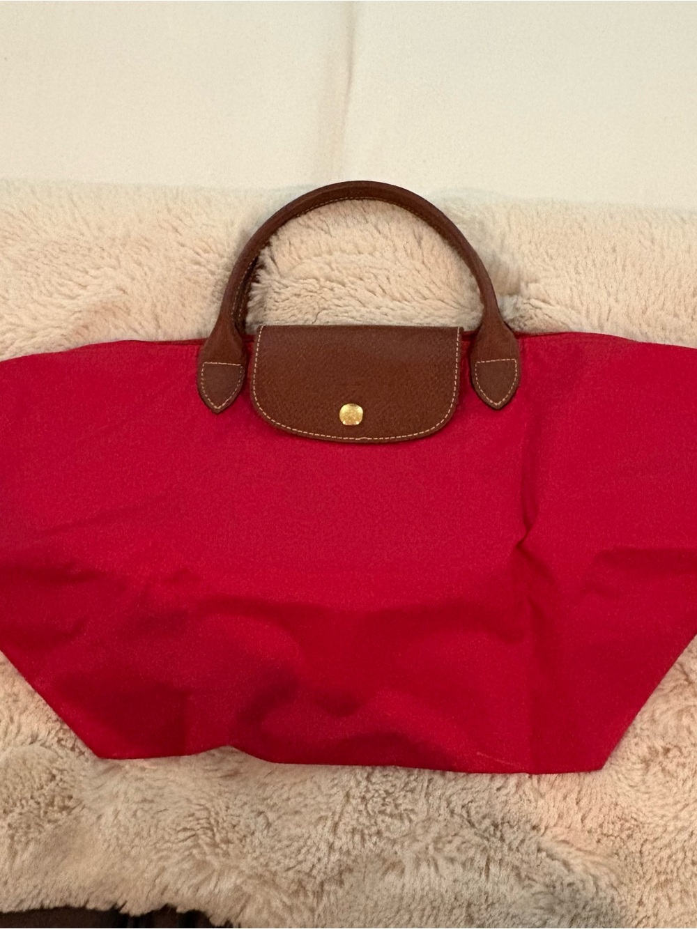 Longchamp Le Pliage Nylon Tote Bag Size Medium in Red